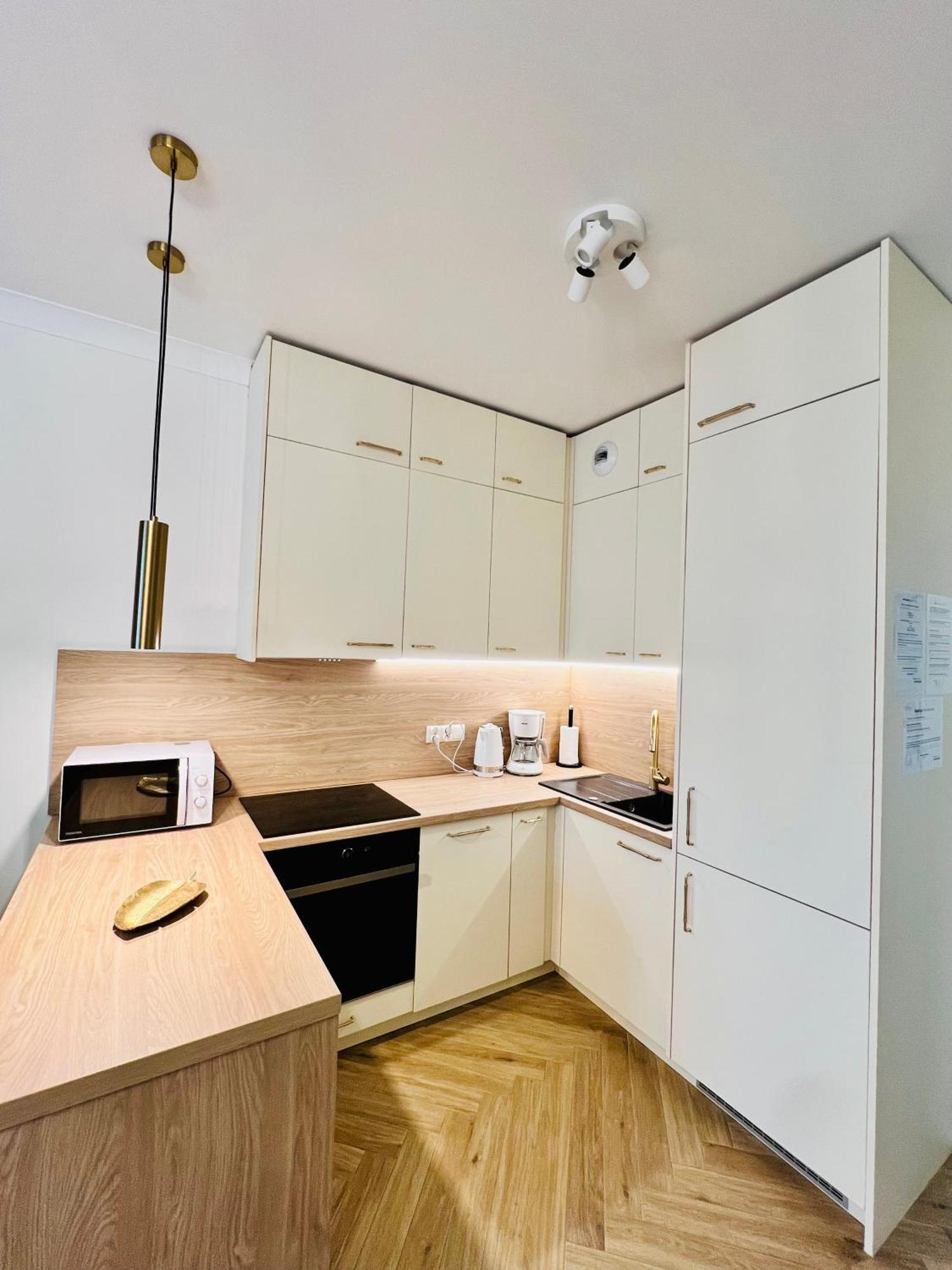 Atrium - Old Town Luxury Apartments - By Upstairs Krakov Exteriér fotografie